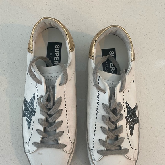 Golden Goose Super-Star Classic With Spur Women’s size 10. White/Black/Gold/Ice - Picture 2 of 5